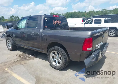 2019 Ram 1500 Classic Express 4X2 5'7 Box z USA, uszkodzony, nr VIN 1C6RR6KG2KS622902